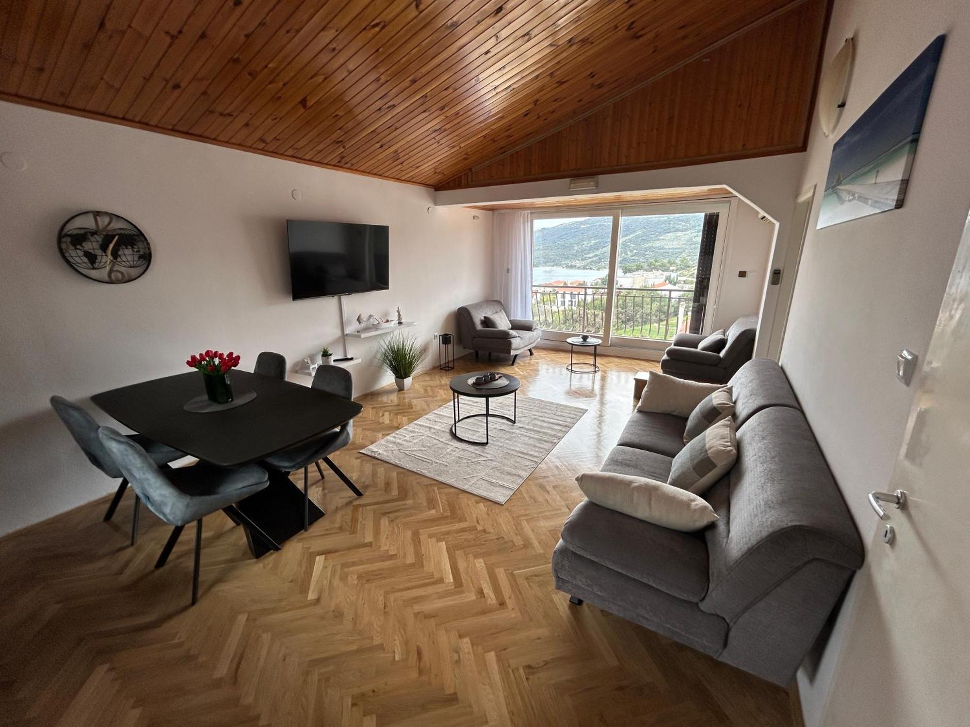 Apartment Golubica 2 Marina Bagian luar foto