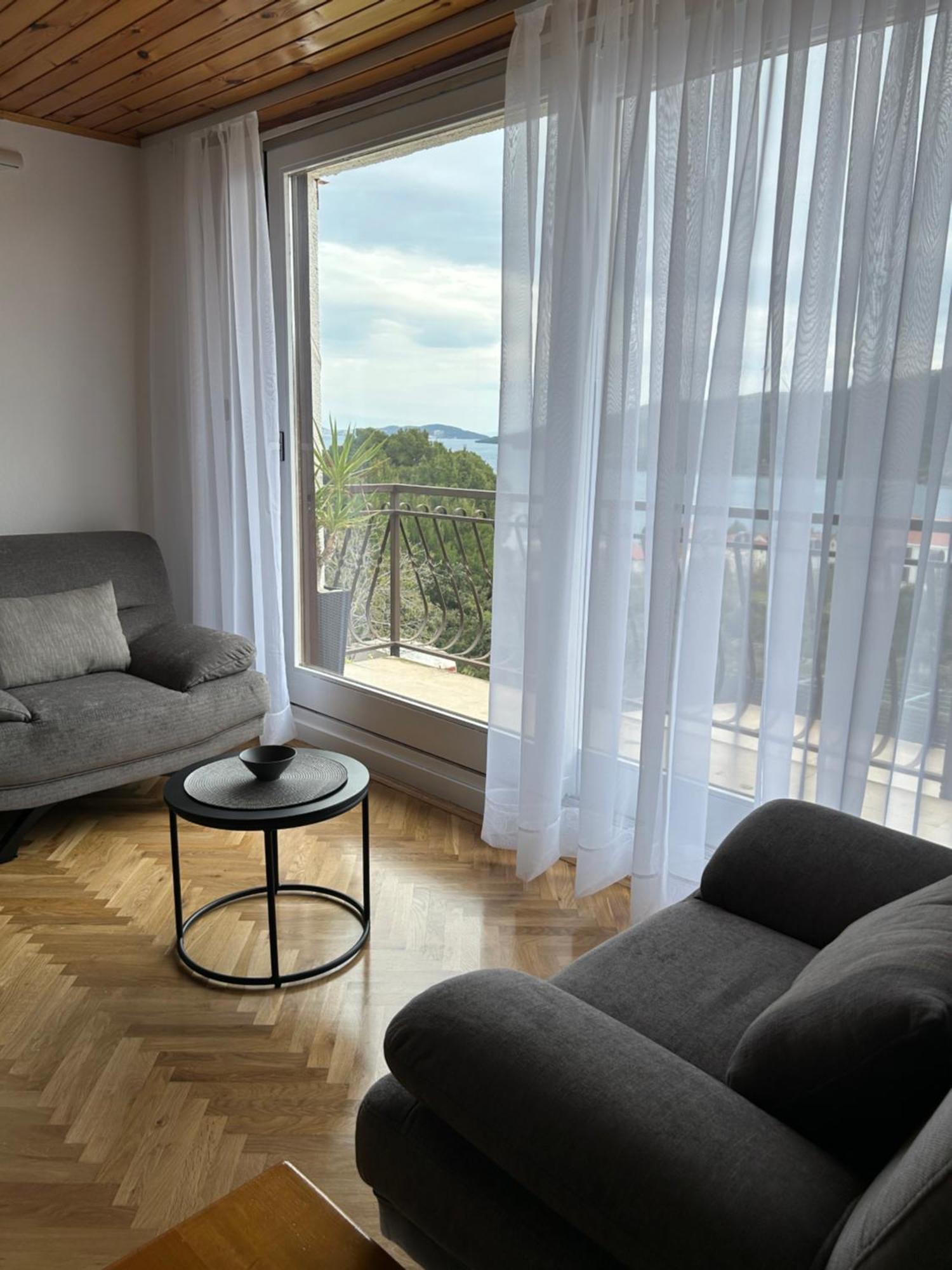 Apartment Golubica 2 Marina Bagian luar foto